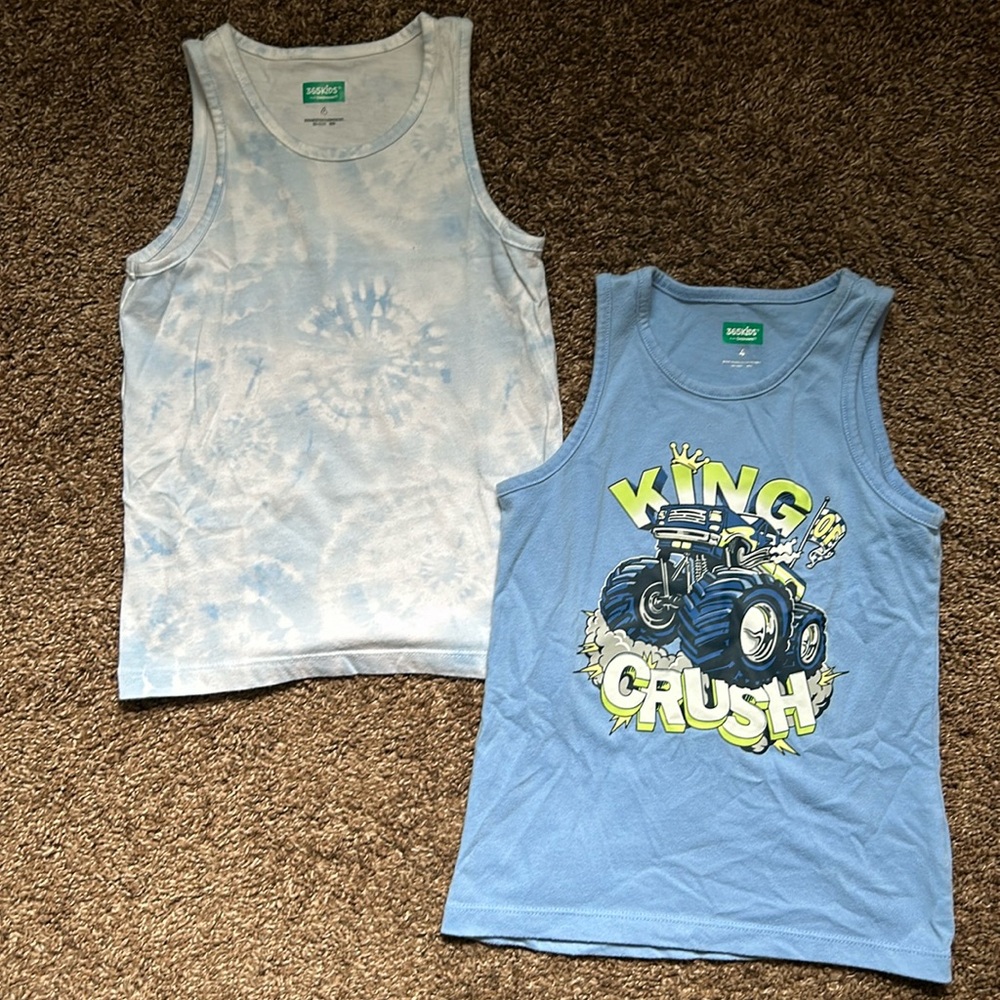 2 garanimals tanks